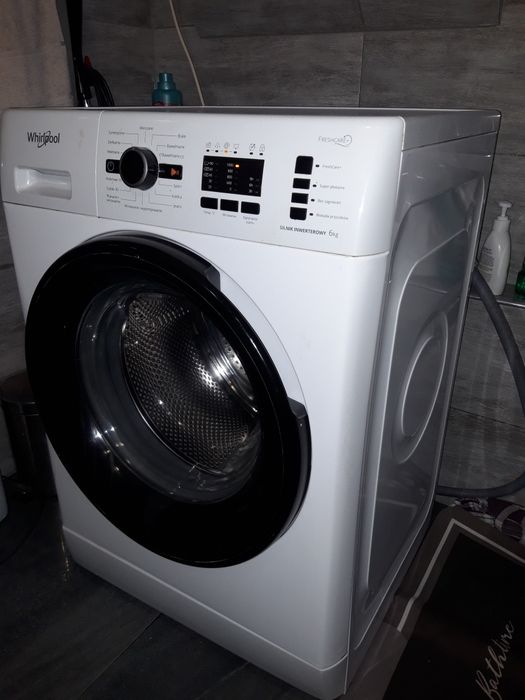 Sprzedam Pralke Whirpool FWL61083B PL
