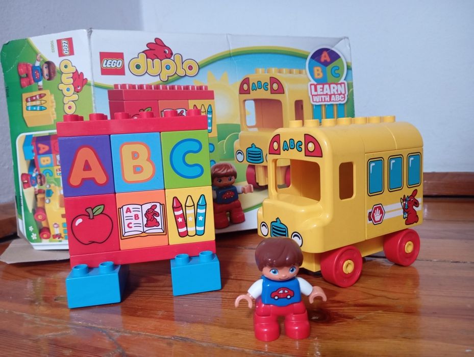LEGO Duplo Mój pierwszy autobus.