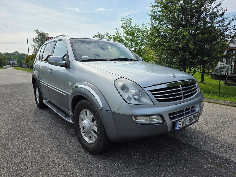 SsangYong/KGM Rexton 2.7 XDi 163KM 4x4 Skóry Klimatronic Hak 2.8T