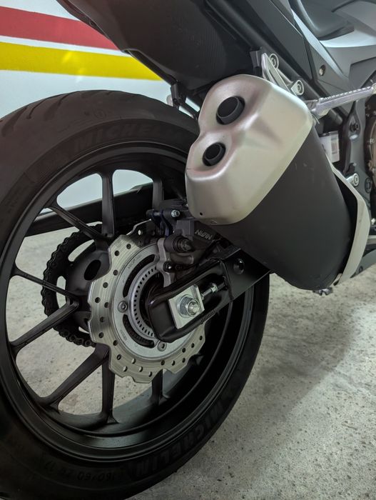 Honda CB500F 2021