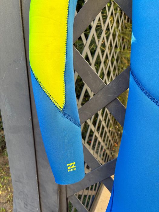 Fato Surf Billabong 4’3