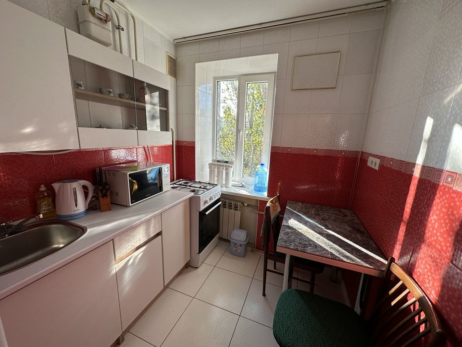 Продаю хорошую 1 ку проспект Центральный