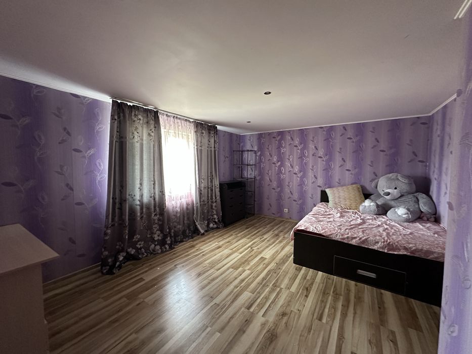 **Частина Будинку в Центр. Районі 157 кв.м. З Ремонтом!