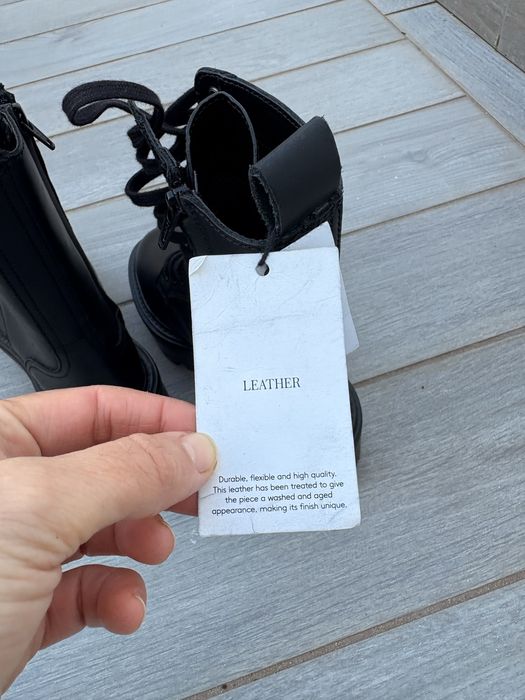 Botas pretas em pele MANGO [36]