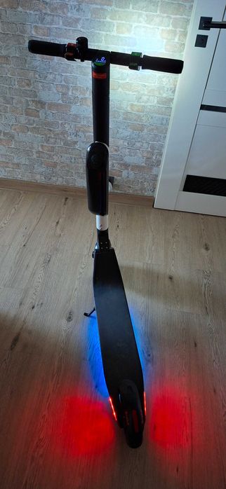 Hulajnoga elektryczna Segway ES4 Professional