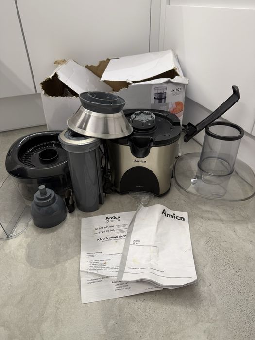 Sokowirówka Amica