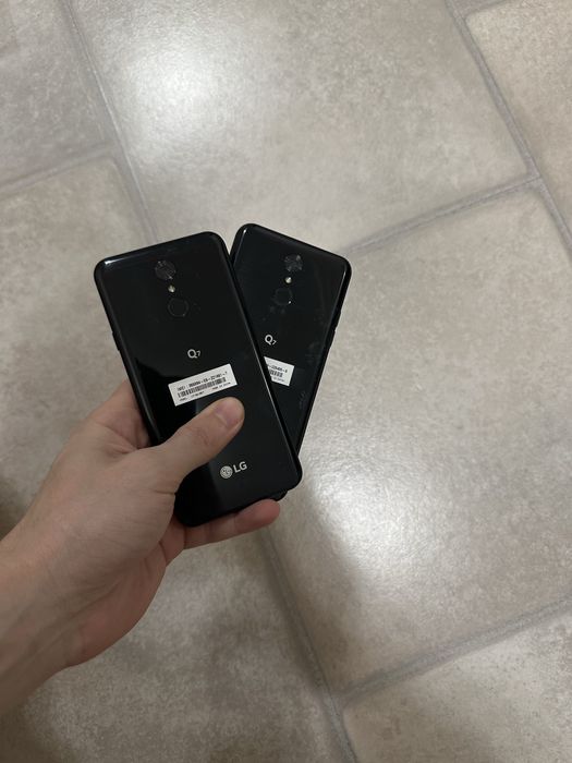 LG Q7 3/32 GB NFC!
