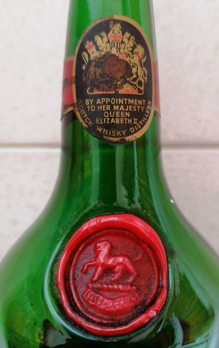 Garrafa de whisky VAT69