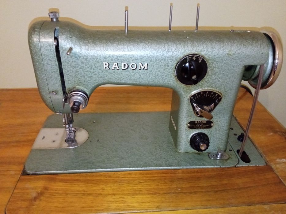 Швейна машина Radom