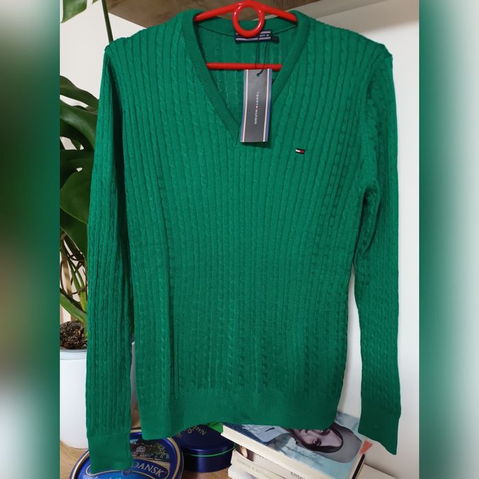 Śliczny zielony sweterek Tommy Hilfiger