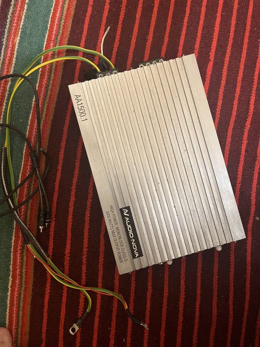 Сабвуфер pioneer з підсилювачем