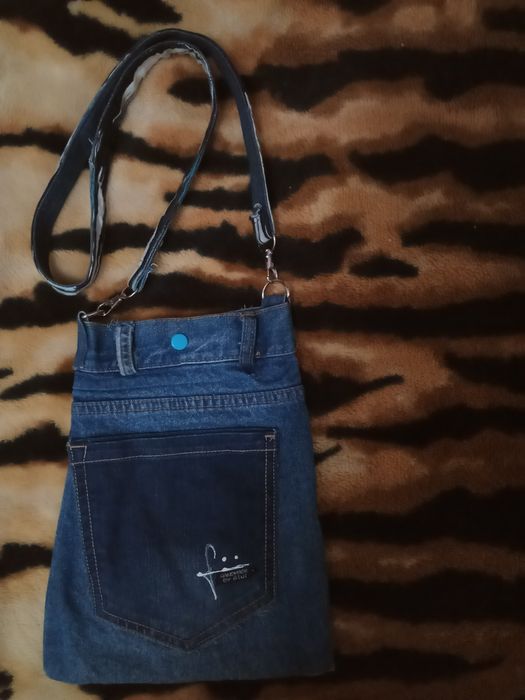 Продам сумку для женщин00ы  или  мужчины