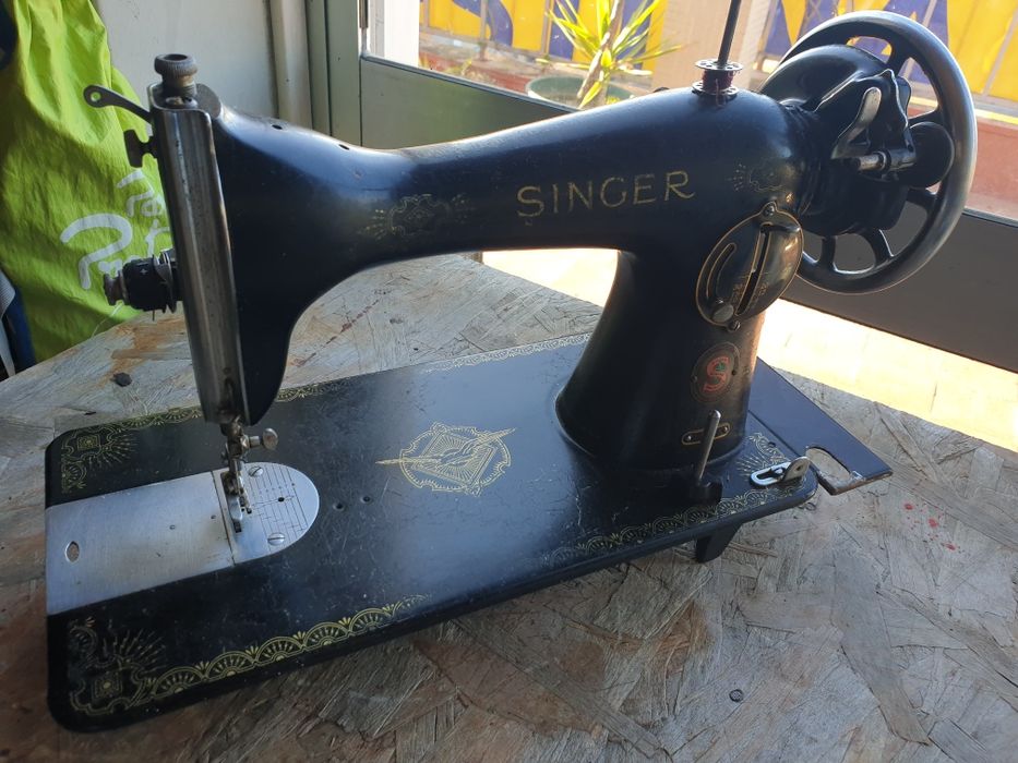 Maquina de custura Singer