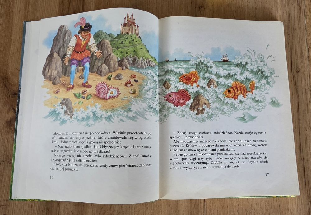 Książka vintage PRL Bajki na dobranoc Viera Janusova 1986