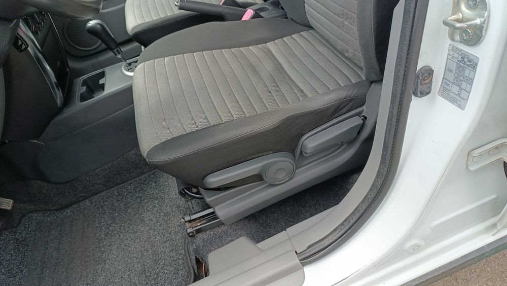 автомобіль SUZUKI SX4