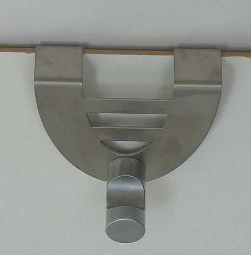 Wieszak metalowy na drzwi