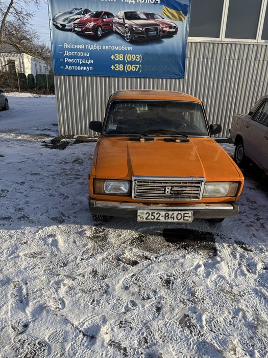 Ваз 2105 на повному ходу