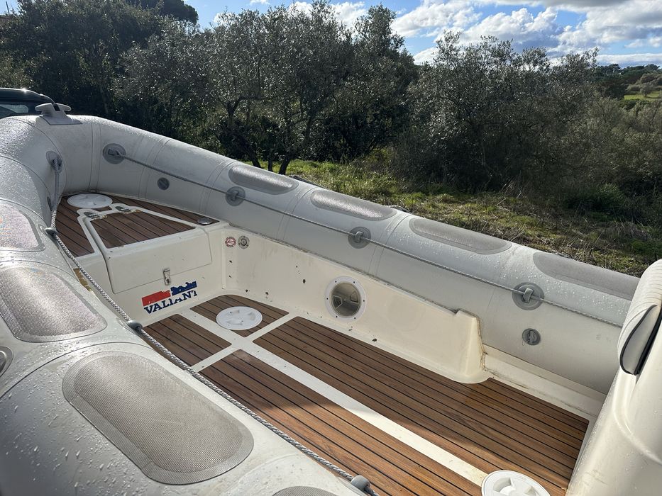 Semirigido Valiant 520/Suzuki 60/Atrelado