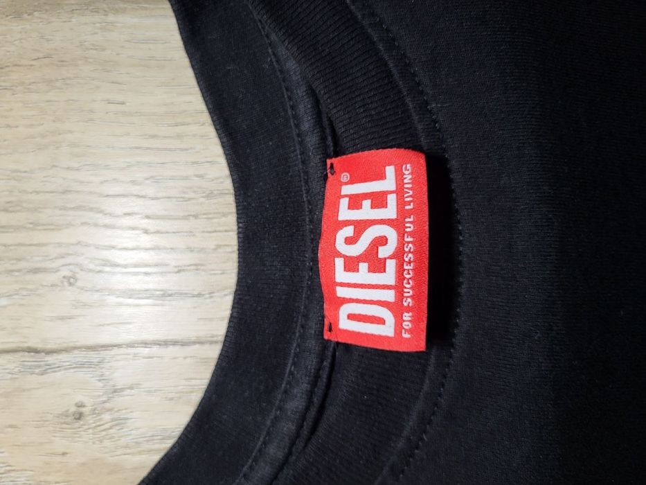 Футболка від Diesel