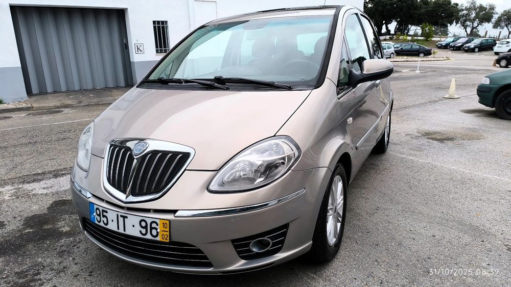 Lancia Musa 1.3 16V M-jet Oro