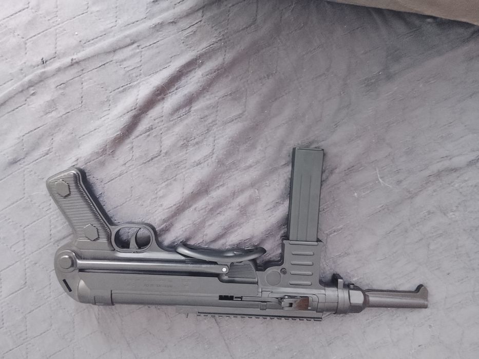 Zabawki ASG 4 sztuki (można kupować osobno lub cały zestaw)