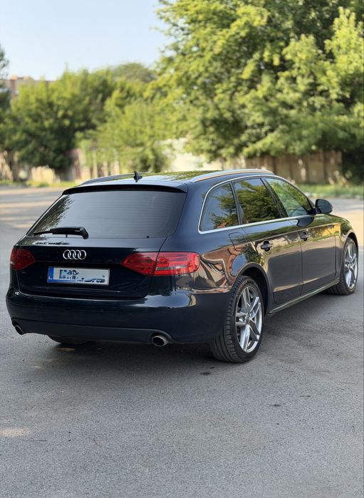Audi A4 B8