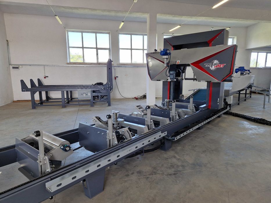 Przemysłowy trak taśmowy piła 60 mm koła 800mm TTS-800 nowy model