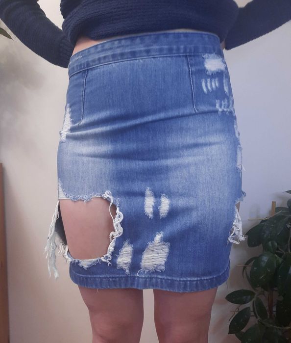 Spódnica jeansowa z dziurami rozdarciami jeans Missguided 36 S