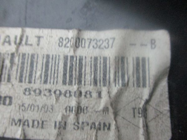 Farolim direito RENAULT Megane II (BM0/1_, CM0/1_)