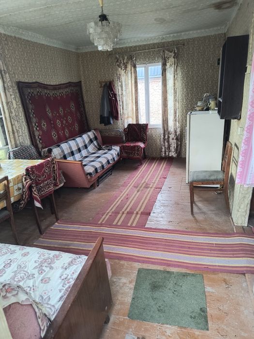 Дачний будинок у мікрорайоні Дубове