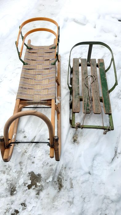 Санки дерев'яні та металеві