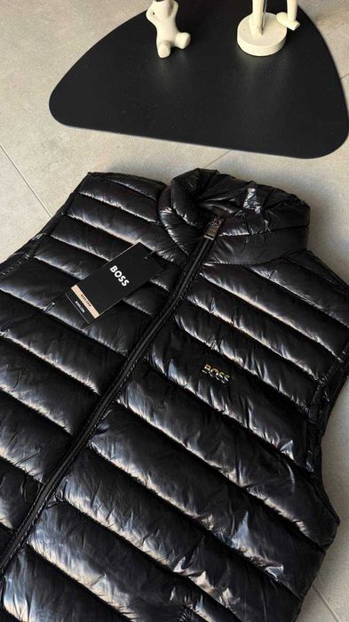 Безрукавка Hugo Boss Black