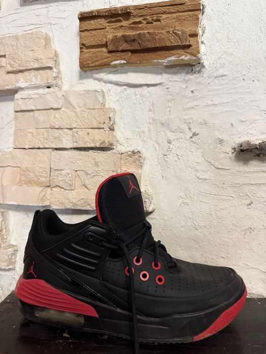 Jordan Max Aura 2,