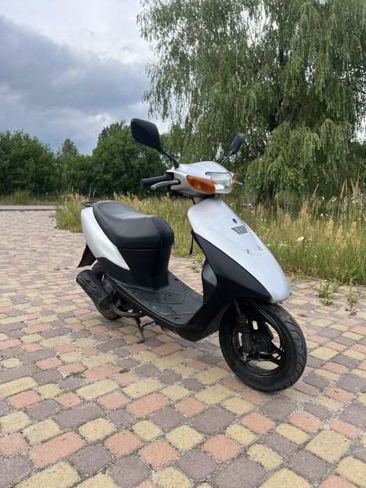 Продам скутер сузукі летс 2