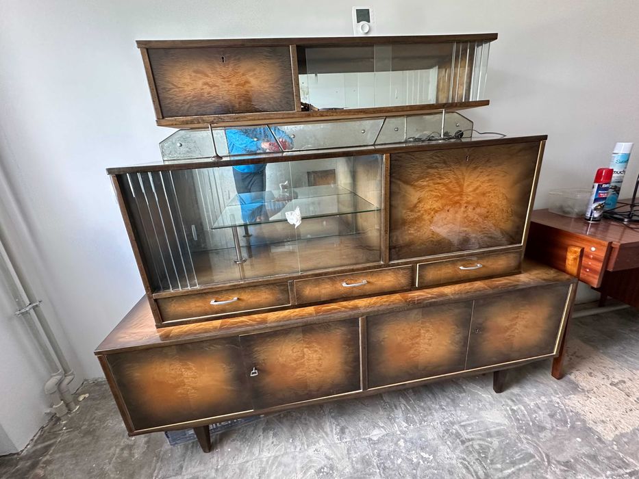 kredens drewniany typu Swarzędz