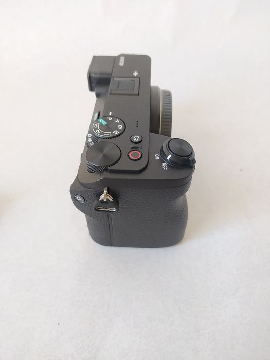 Фотоапарат Sony Alpha A6700 body (ILCE6700B.CEC) Новий. Гарантія.
