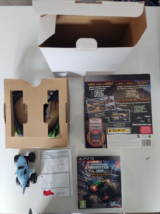 Monster Jam Path of Destruction Ps3 with Steering Wheel Big Box PAL