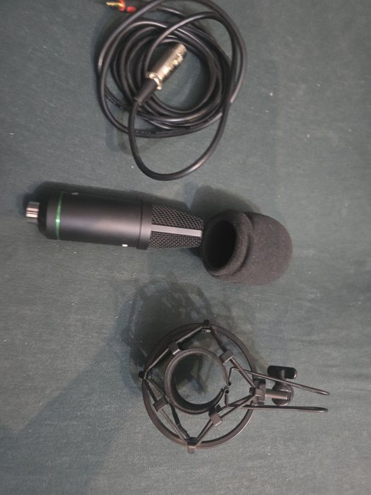 Mikrofon mozos  z kablem na jacka