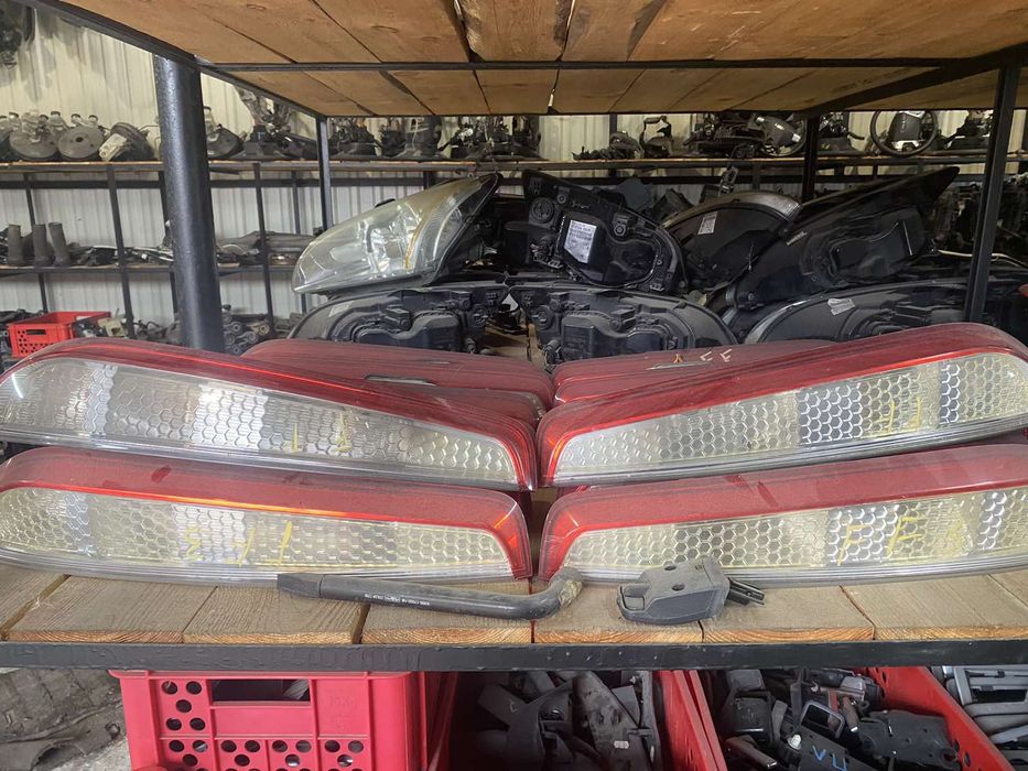 Стопи задні фонарі Форд Фокус 2 цемакс рестайл