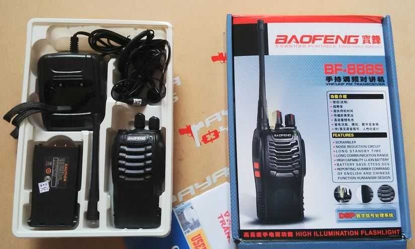 Комплект 2 рації Baofeng 888s з навушниками гарнітурою. Нові