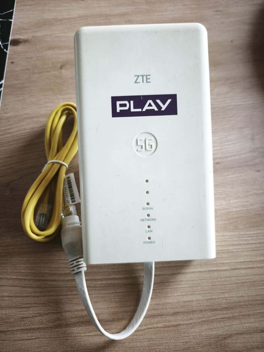 Router zewnętrzny ZTE MC7010 ODU 5G LTE cat.22 antena ODU na kartę SIM