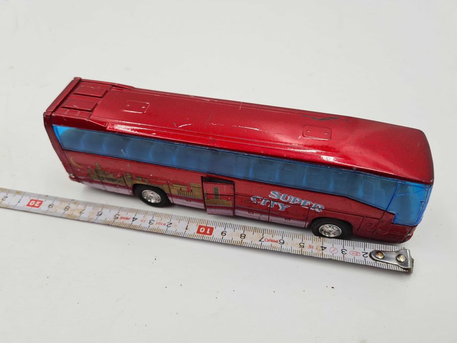 Autobus mercedes zabawka model welly