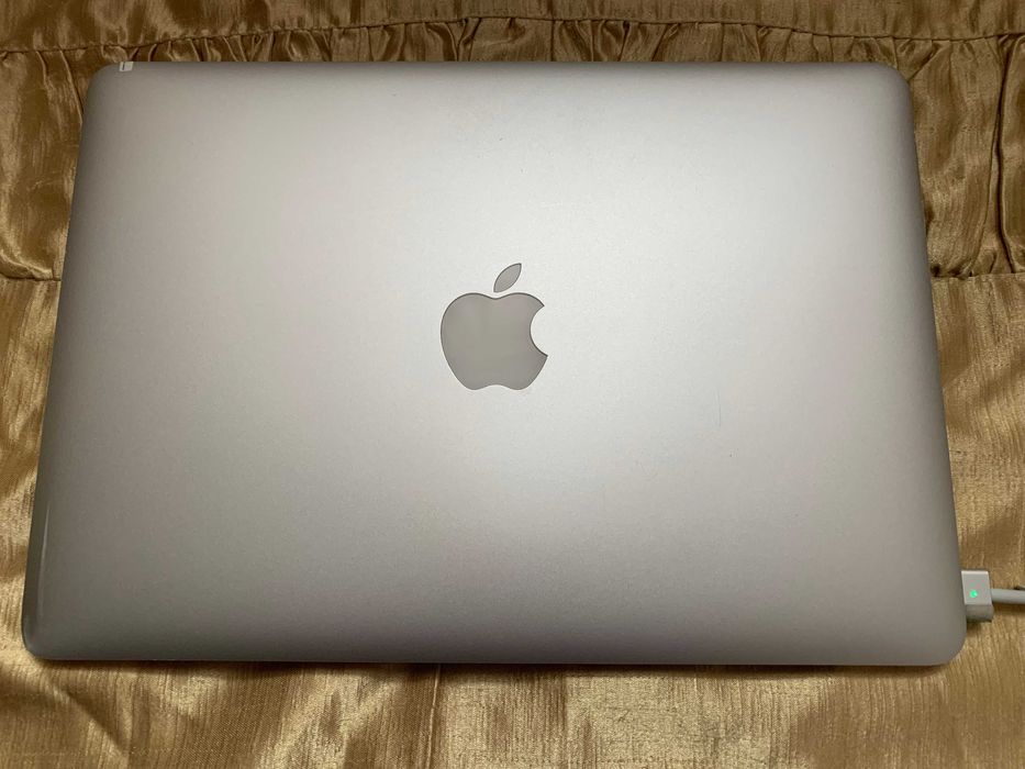Apple Macbook Pro RETINA A1502 i5 2.7GHz 2016 8GB/128 GB