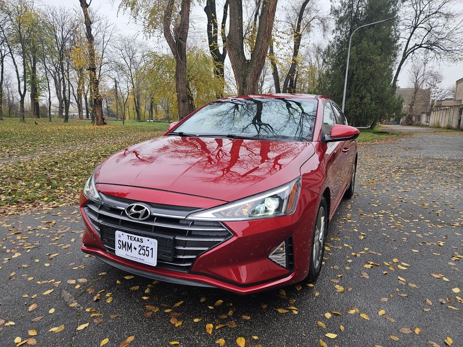 Продам Hyonday Elantra 2.0 Автомат