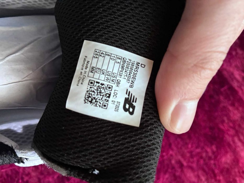 New Balance 530 branco/preto – novos
