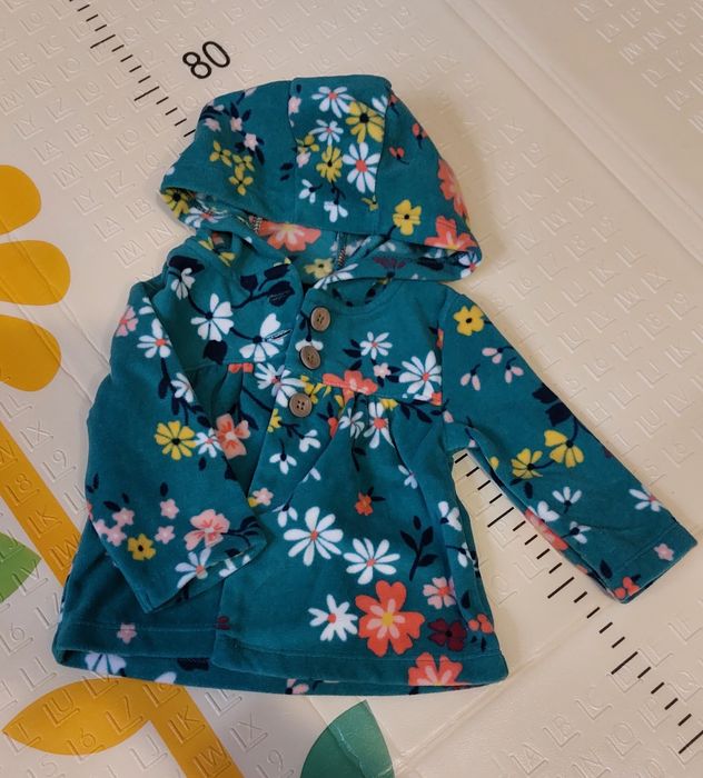 Кофтинка carters нова на 3міс