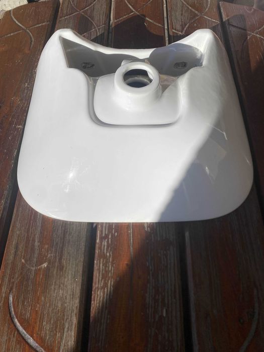 umywalka bez baterii