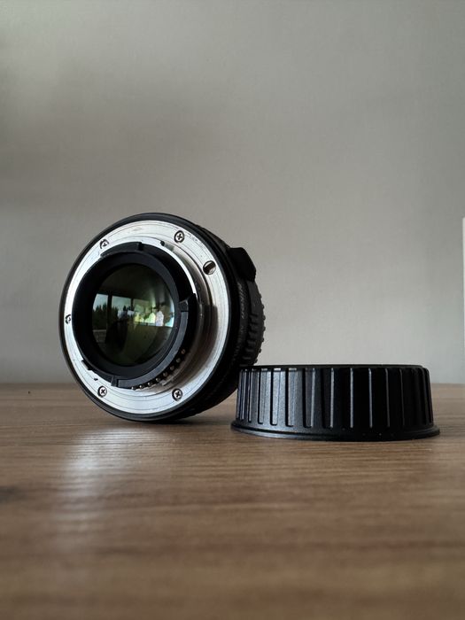 Nikon Tc-14iii como novo