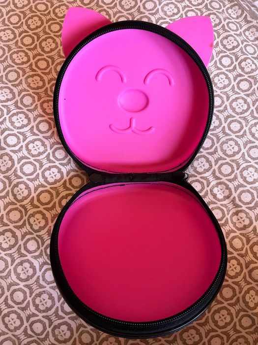 Bolsa em forma de gato