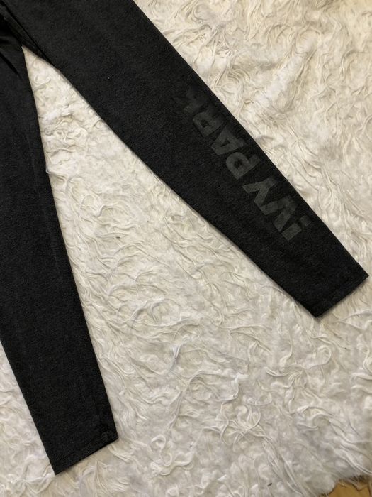 Spodnie dresy legginsy Ivy Park rozmiar S szare